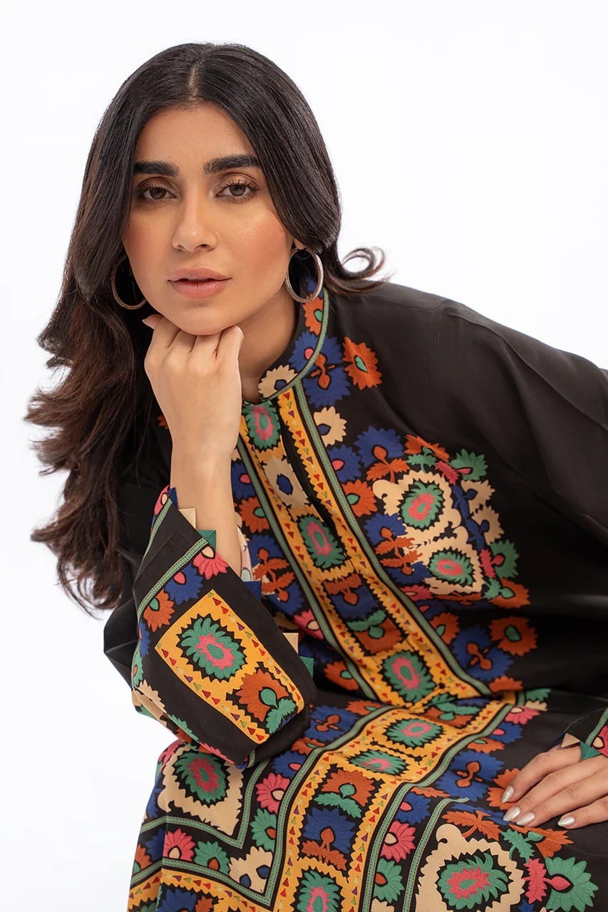 Digital Print Black Floral Elegant Long Shirt – 3 Piece