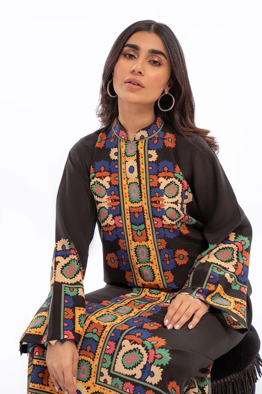Digital Print Black Floral Elegant Long Shirt – 3 Piece